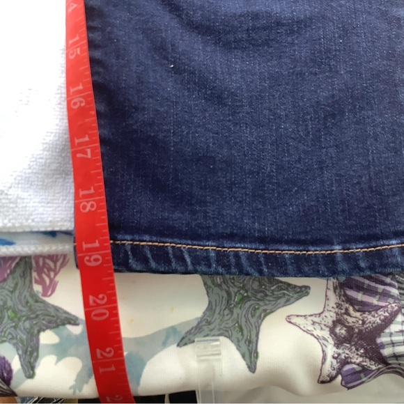 EUC, St. John’s Bay cropped Jeans, 16 - Picture 8 of 8